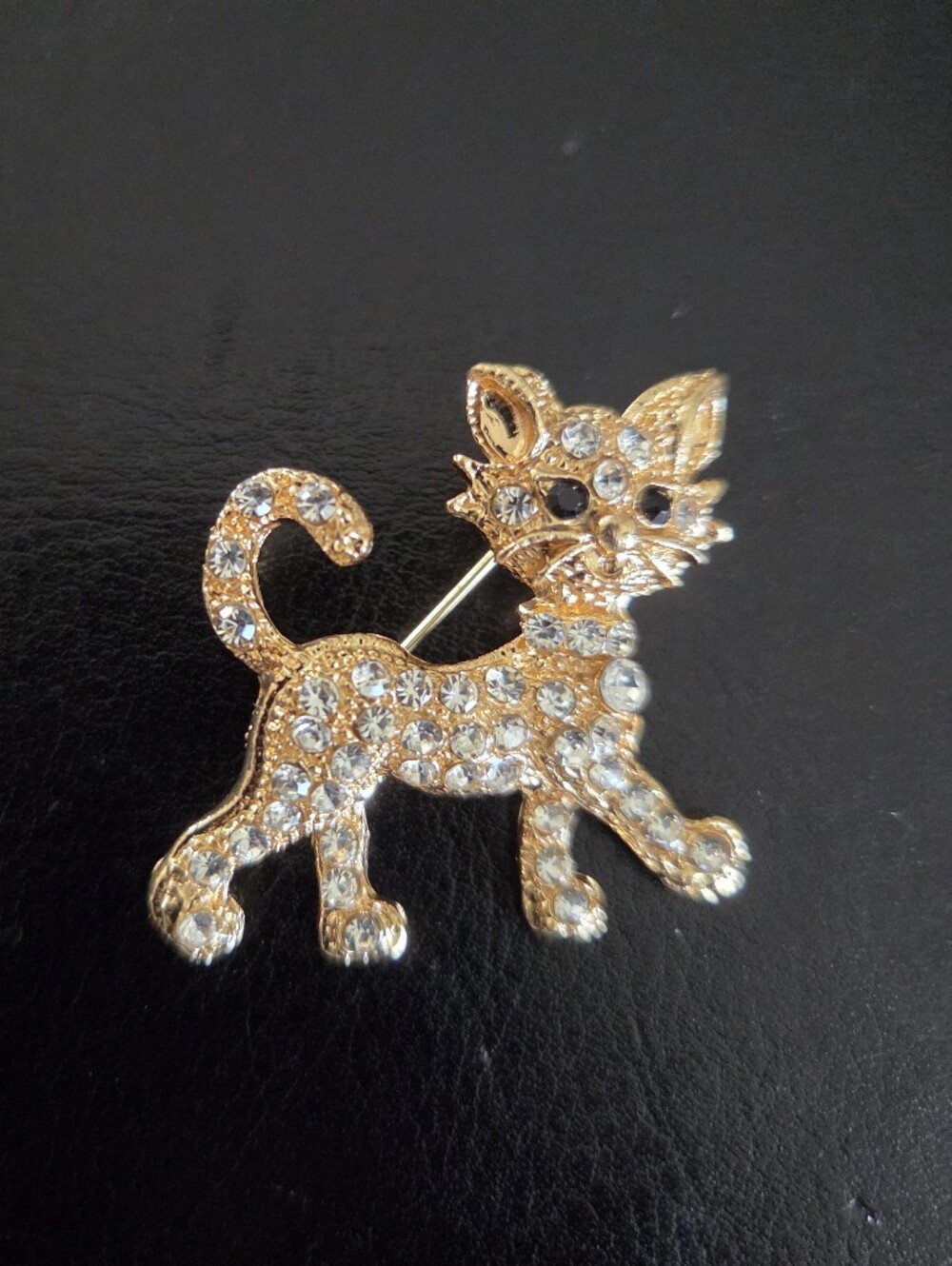 Gold Crystal Cat Brooch Pin for Cats Lovers - NIP